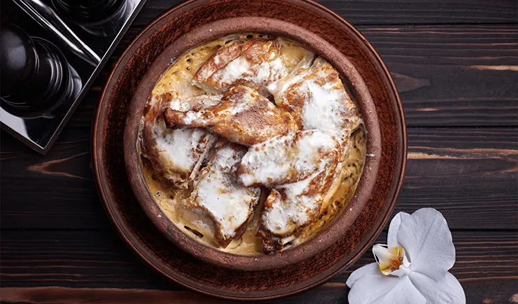 Чкмерули – курица по-грузински в чесночно-сливочном соусе