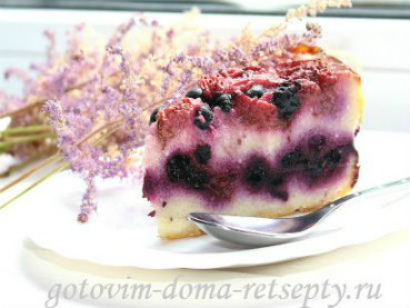Творожный пирог с ягодами, рецепт с фото