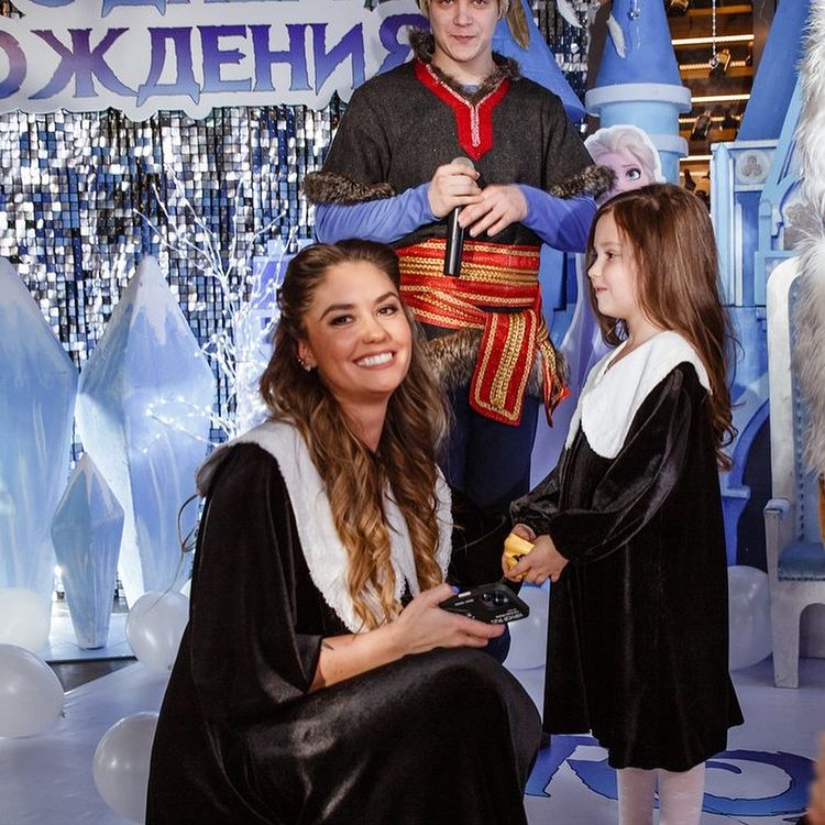 Агата Муцениеце отпраздновала 5-летие дочери без Прилучного