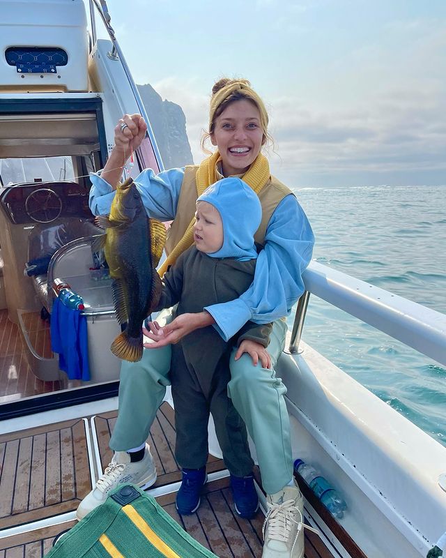 Регина Тодоренко с сыном на рыбалке: 'Сразу видно, профи - одесситы другими быть не могут!'