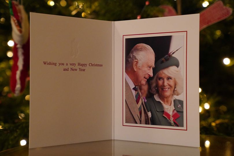 Рождественские открытки от Королевской семьи Великобритании 