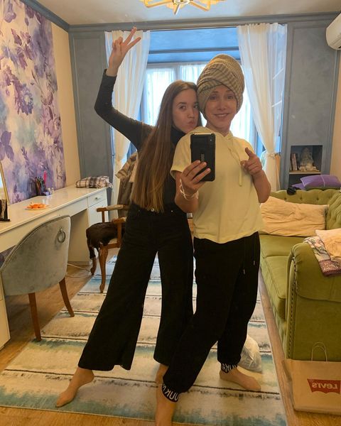 Елена Воробей поздравляет дочь с 19-летием: 'Как похожи! Сердце радуется!'