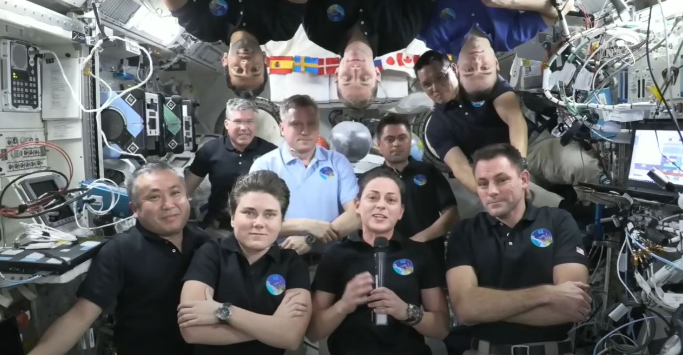 Анна Кикина и другие космонавты на МКС