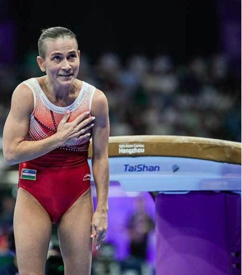 48-летняя гимнастка Оксана Чусовитина будет соревноваться на своей 9-й Олимпиаде. Как такое возможно?