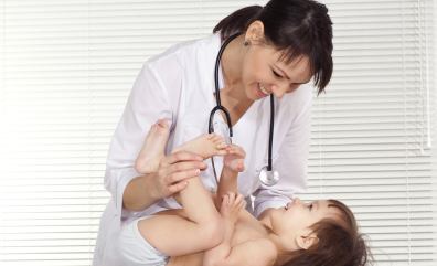 Малыш у врача-педиатра