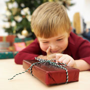 4 типа подарков на Новый год. Что подарить детям? Идеи подарков