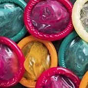 Александр Сегал: Как подобрать презервативы на все случаи жизни