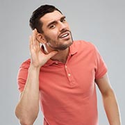 Почему я плохо слышу: как снижение слуха зависит от возраста и шума