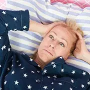 Ханс-Гюнтер Веес: Что сильнее мешает спать женщинам: мужья, дети или климакс?