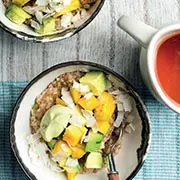 Как приготовить авокадо на завтрак: постный рецепт