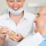 Особое внимание: 6 стоматологических процедур, с которыми нужно быть аккуратнее