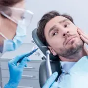 Что значат щелчки в челюсти?