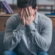 Как снизить тревогу и снять стресс самостоятельно - эффективные техники от психолога