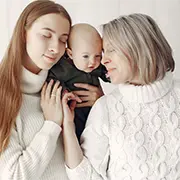 Молодые бабушки: новая реальность, новый опыт и новые смыслы