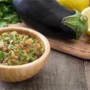 Муттабаль – восточная закуска из баклажана с тахини