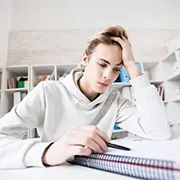 До ЕГЭ чуть больше месяца: как поддержать подростка и не довести до выгорания