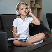 Ранний пубертат в 8–12 лет: как меняется ребёнок и что важно для родителей