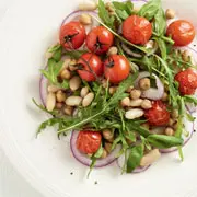Елена Колдунова: Летний обед - быстро: рецепты с помидорами – суп и сытный салат