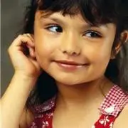 Лариса Суркова: Ребенок 9-10 лет: застенчивость и низкая самооценка. Что делать?