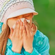 Весенний вопрос: причины и защита от сезонных простуд