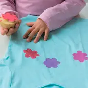 Стильные футболки: печать на ткани своими руками. Мастер-класс