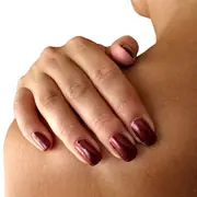 Кайти Силкокс: Омоложение организма: домашний массаж с маслом и рецепт скраба для тела