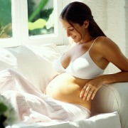 Время быть осторожной: критические периоды беременности