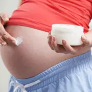 Людмила Соболева: Безопасная эпиляция во время беременности