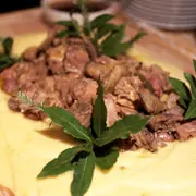 Тушеное мясо: 2 пошаговых рецепта и вкусный маринад