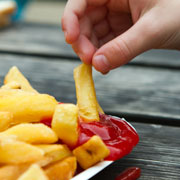 Питание подростка: без чипсов и газировки. Как перейти на правильное питание?