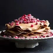 Елена Демьянко: Блинный торт: 2 рецепта с шоколадом и ягодами. Готовимся к Масленице