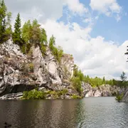 6 лучших национальных парков России для отдыха всей семьей
