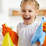 Как научить ребенка убираться в комнате: 2 списка дел