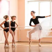 Что дает балет девочке? Занятия балетом в детском саду