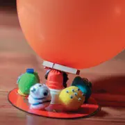 Чем занять ребенка 5 лет: трек для шариков и монстромобиль