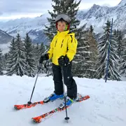Как научить ребенка кататься на горных лыжах? Советы мамы 4 детей