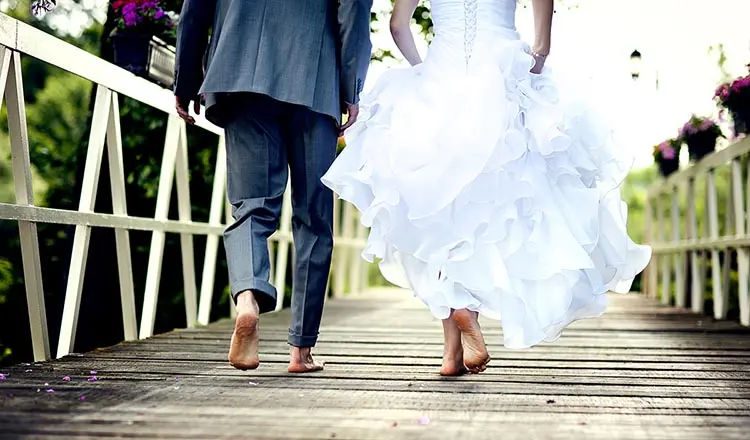Нужна ли свадьба – или просто расписаться?