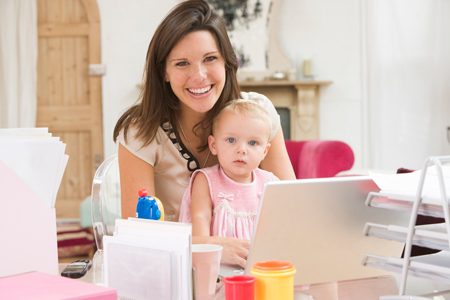 Работа на дому для многодетной мамы: какой вариант ваш?
