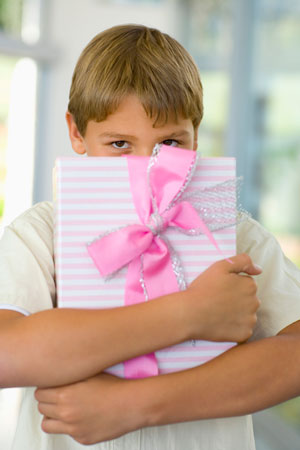 Новый год: подарок для ребенка – как выбрать? 5 советов