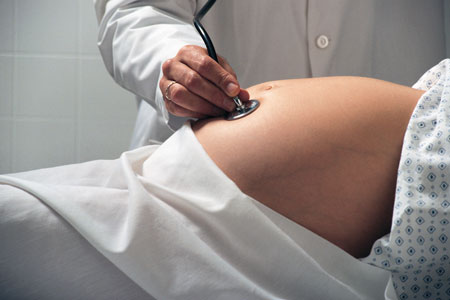 Беременность при помощи ЭКО: если женщине скоро 40