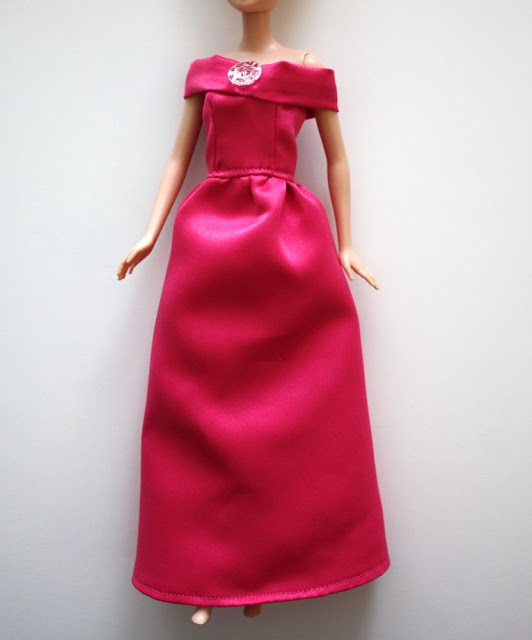 Свадебное платье для куклы Барби своими руками, которое НЕ НУЖНО ШИТЬ!