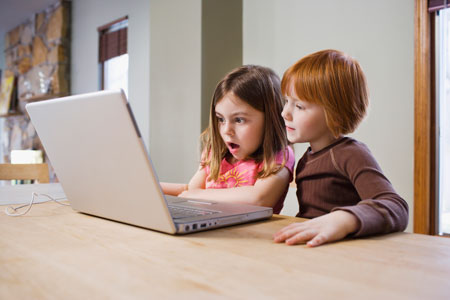 Безопасность детей в Интернете: 10 способов обмана и отъема денег