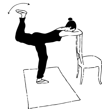 12 упражнений с разминкой и растяжкой: комплекс от Илзе Лиепы