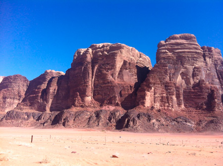 Иордания: пустыня Вади Рам - день на верблюде и ночь в палатке