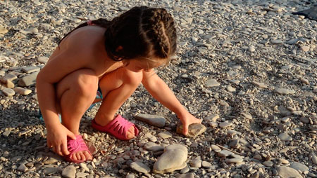 Отдых с детьми на Черном море: боди-арт на пляже, аквапарк и дельфинарий