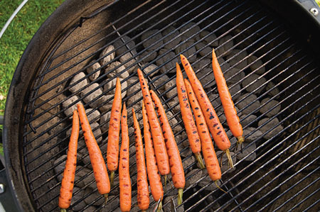 Рецепты на гриле - молодая морковь