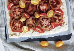 Как приготовить слоеное тесто, пирог с помидорами