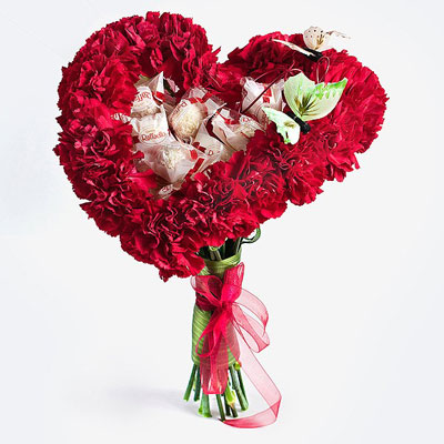 Подарок на 14 февраля - своими руками: сердце из гвоздик и конфет. Букет из конфет и цветов на День Святого Валентина