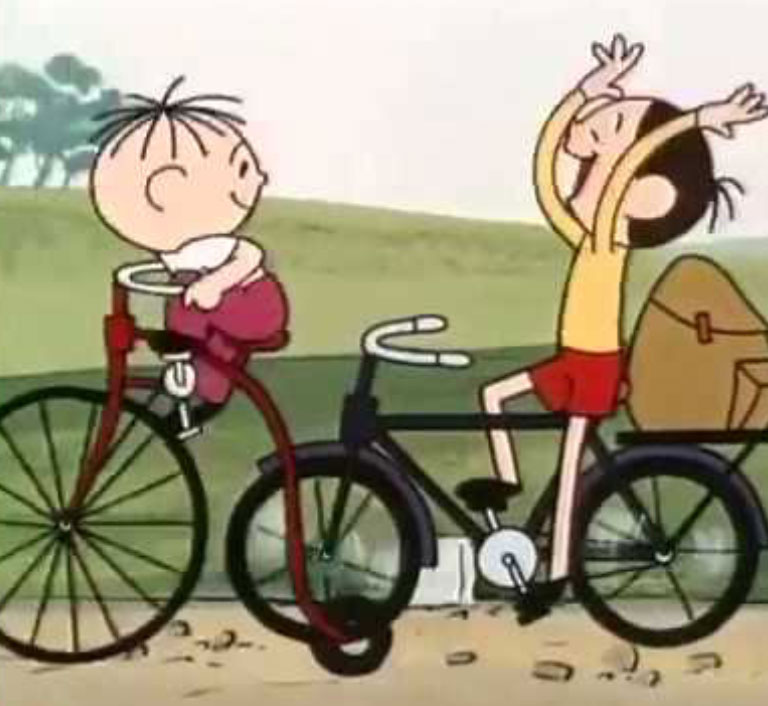 Лёлик и Болик на велосипеде