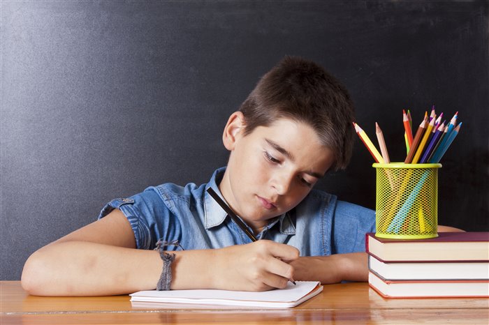 Как исправить почерк ребенку 13 лет шаблоны. Как исправить и улучшить плохой почерк ребёнка: советы и упражнения